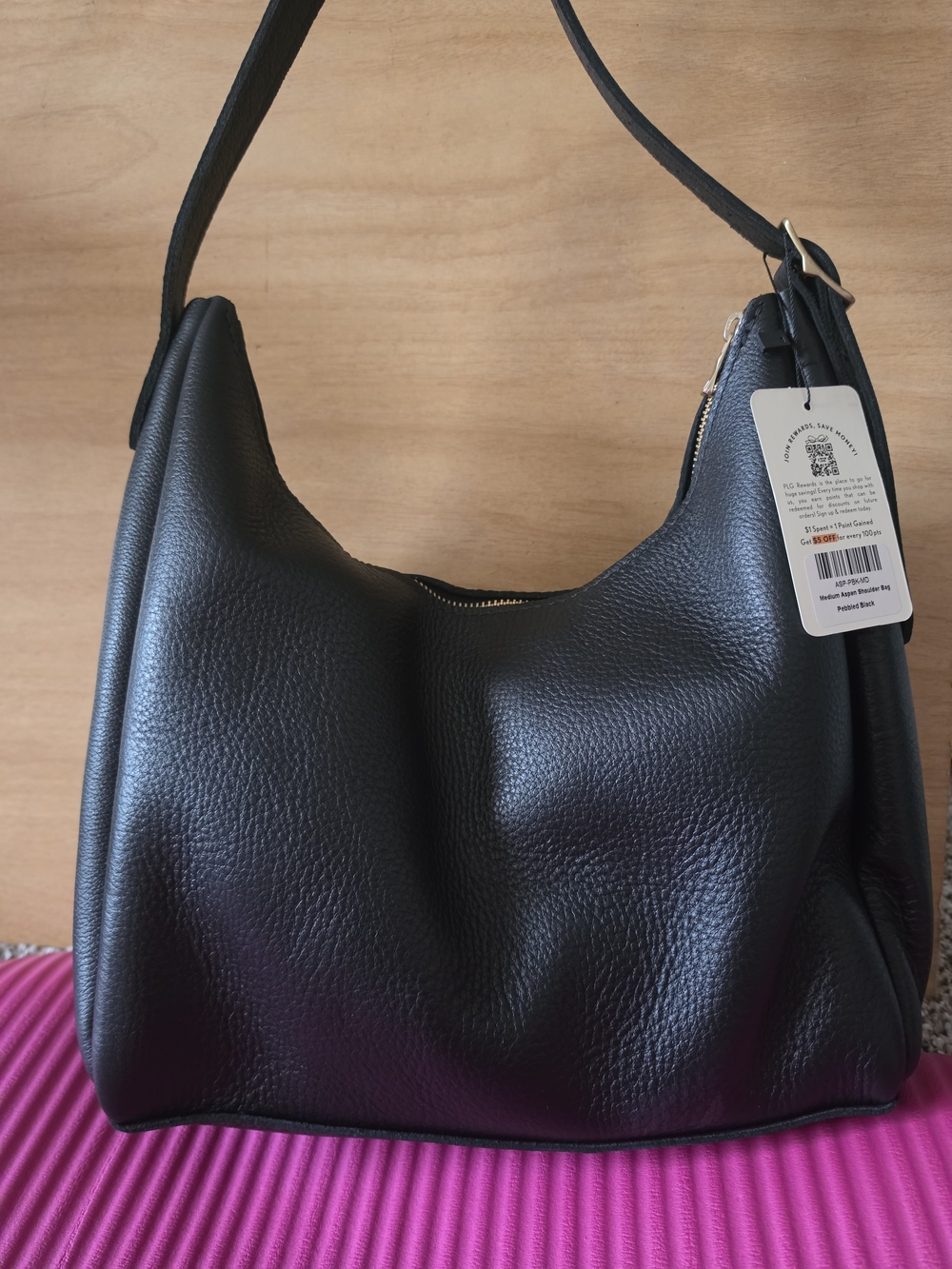 Portland Leather Good Black Medium Aspen Brand New